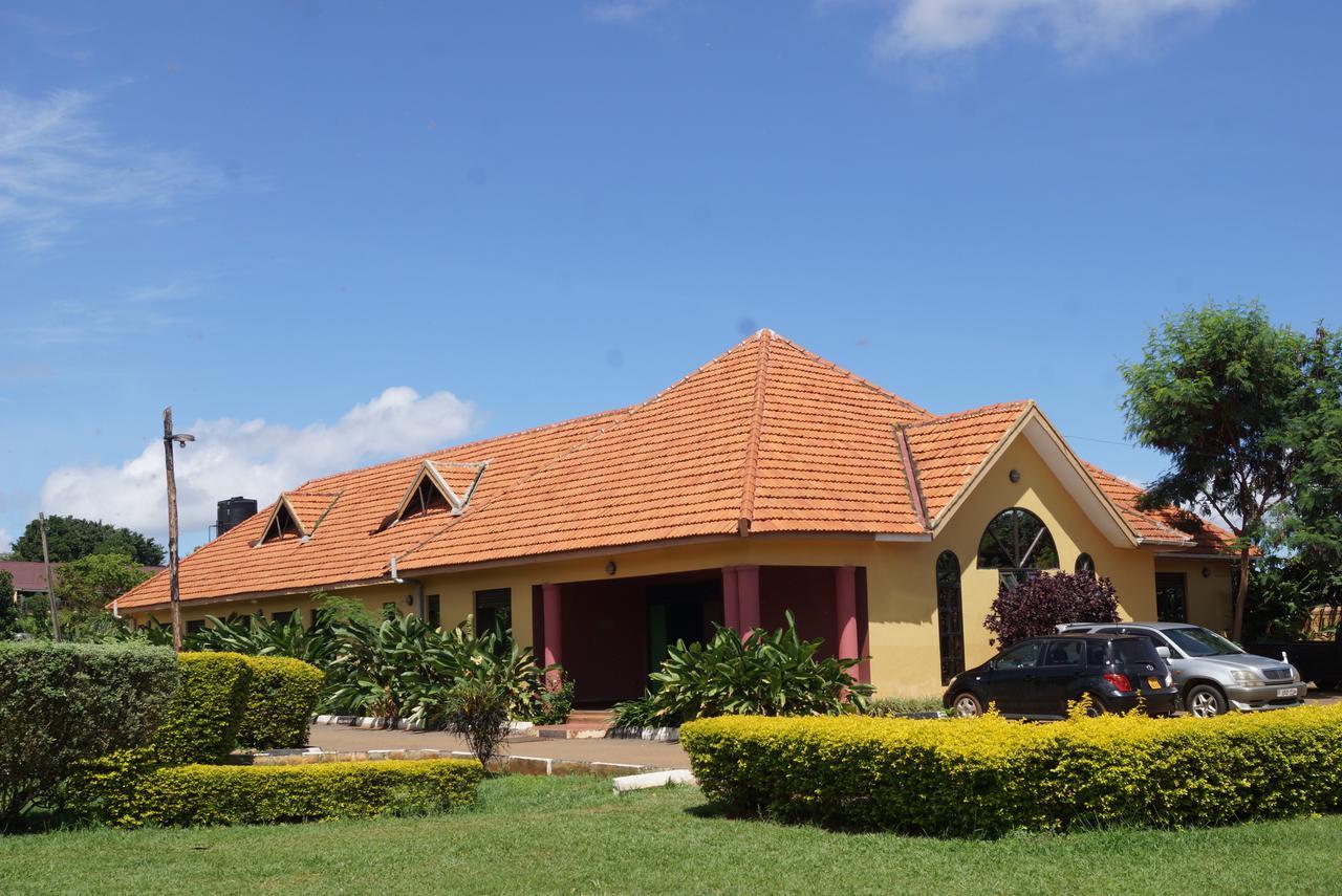 Peniel Beach Hotel Entebbe Zewnętrze zdjęcie